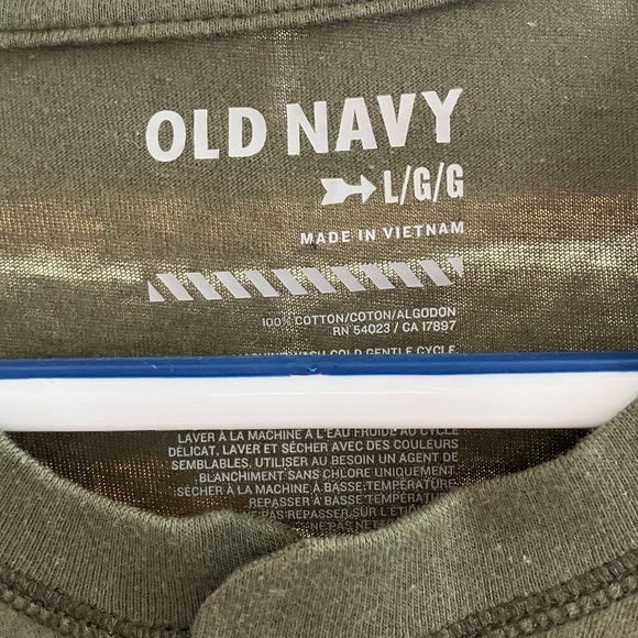 NWT Old Navy Men’s large sage green Henley long sleeve shirt - Picture 2 of 2